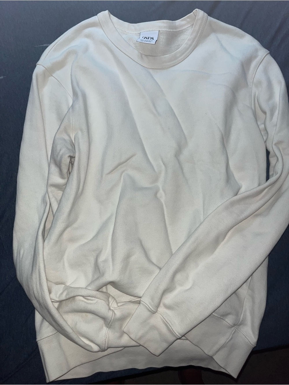 Zara Off-White Crewneck Sweatshirt
